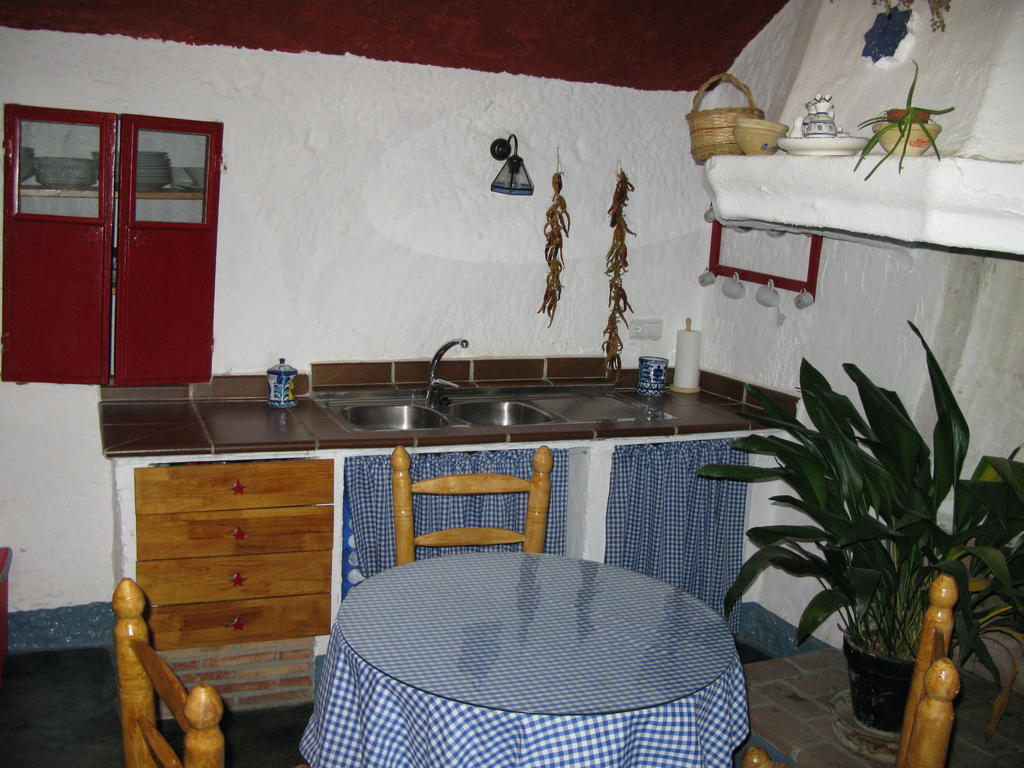 منزل الضيف Graena  في Casa Cueva Lopera الغرفة الصورة