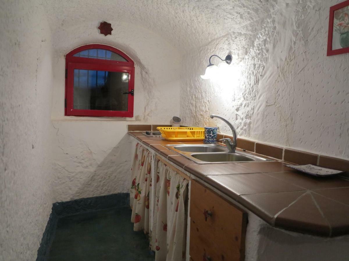 منزل الضيف Graena  في Casa Cueva Lopera المظهر الخارجي الصورة